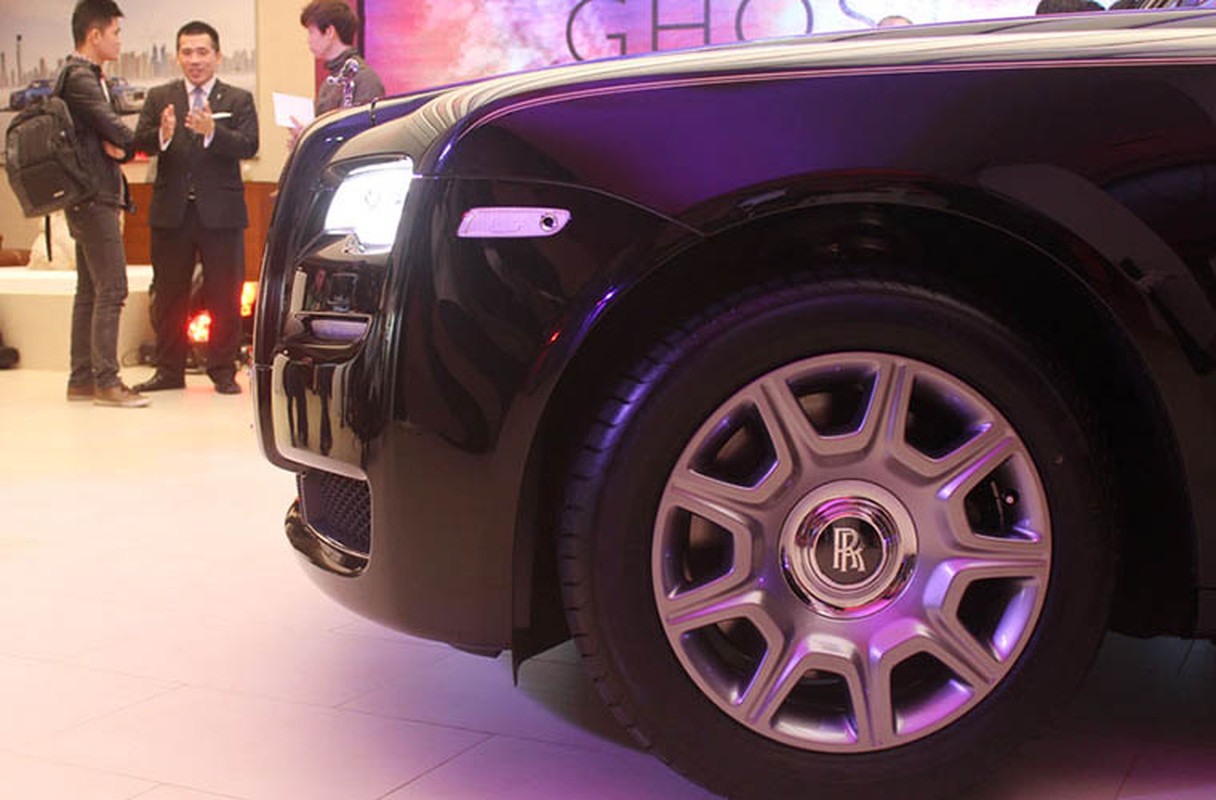 Rolls-Royce Ghost Series II co gia 17 ty dong-Hinh-4